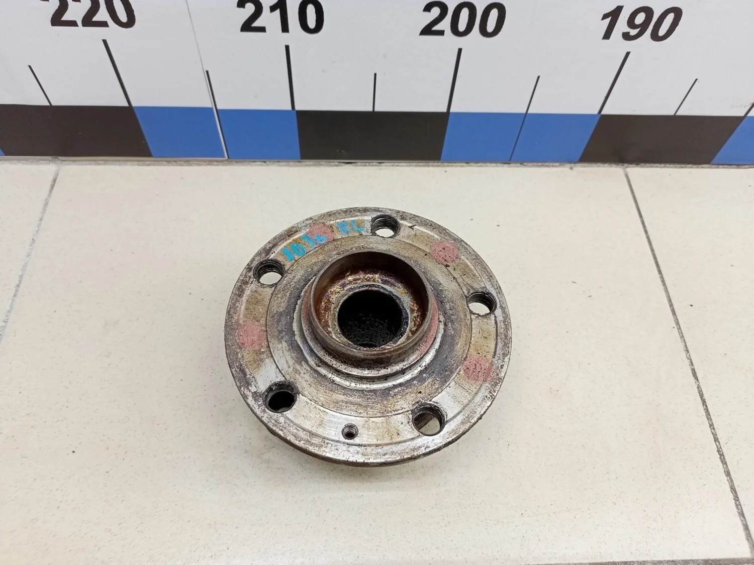 Ступица передняя/задняя Passat [B6] 2005-2010