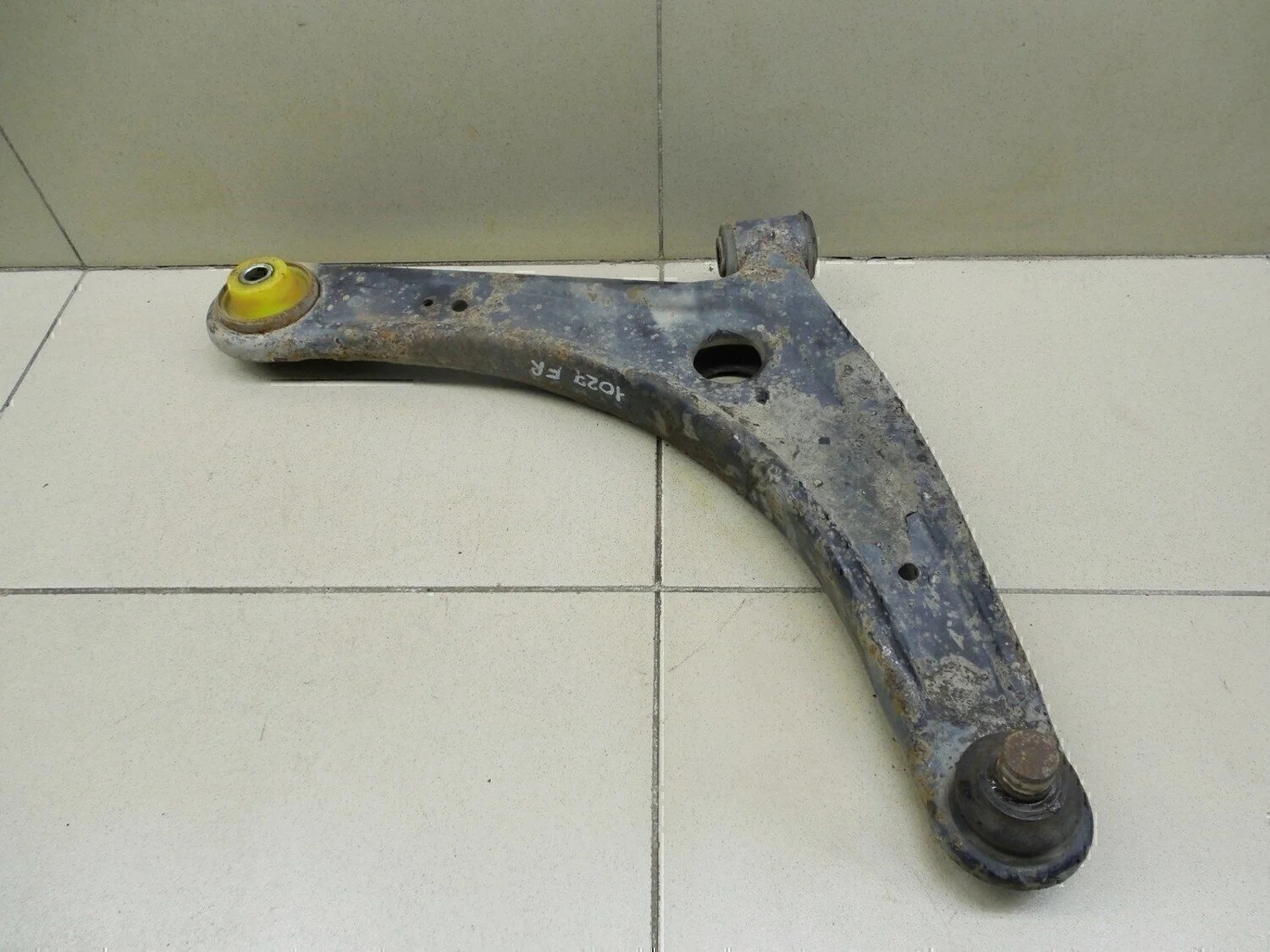 Рычаг передний правый ASX 2010-2016