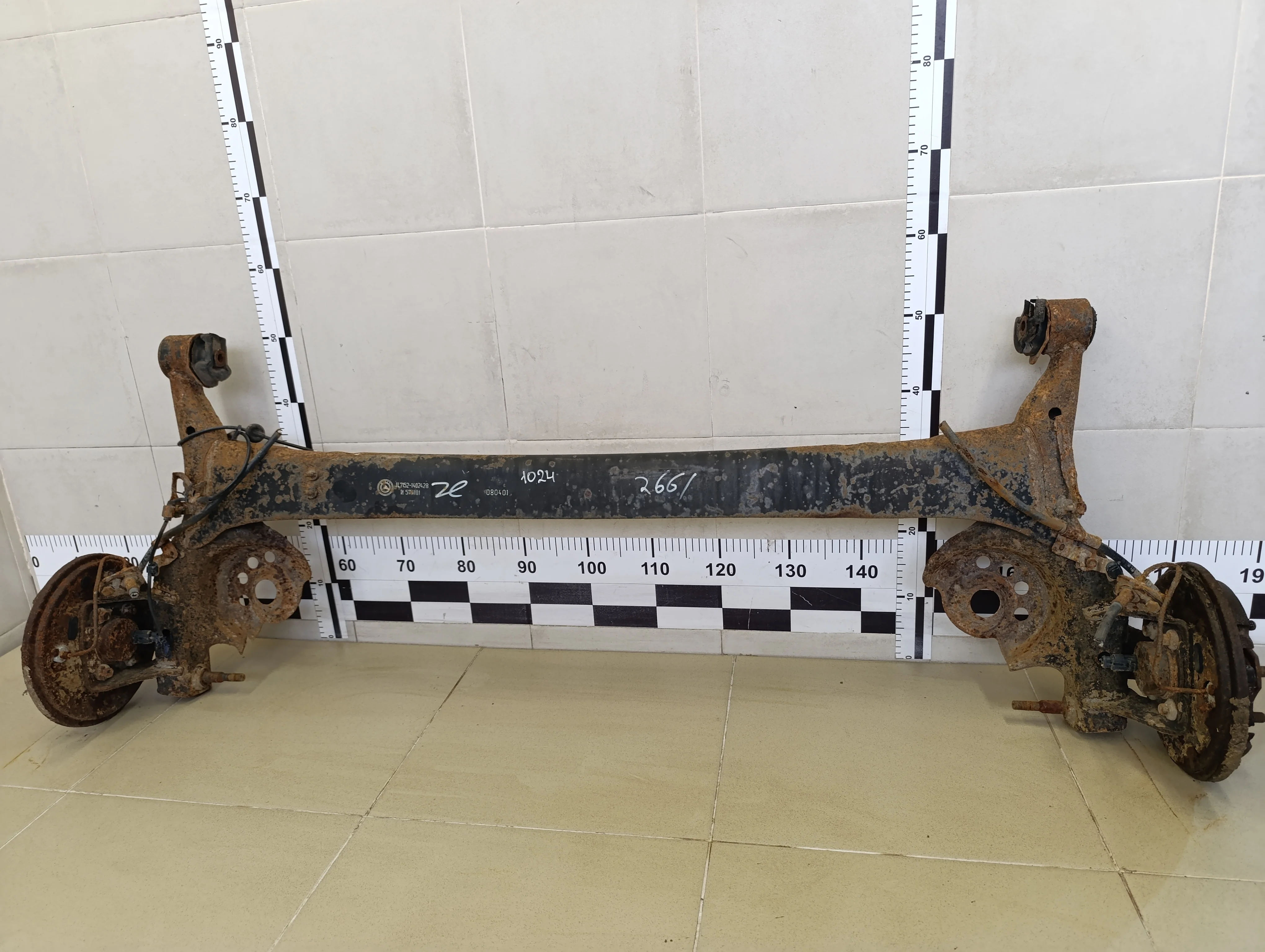 Балка задняя MK 2008>