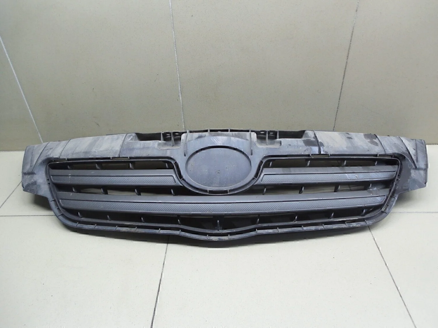 Решетка радиатора Corolla E15 2006-2013