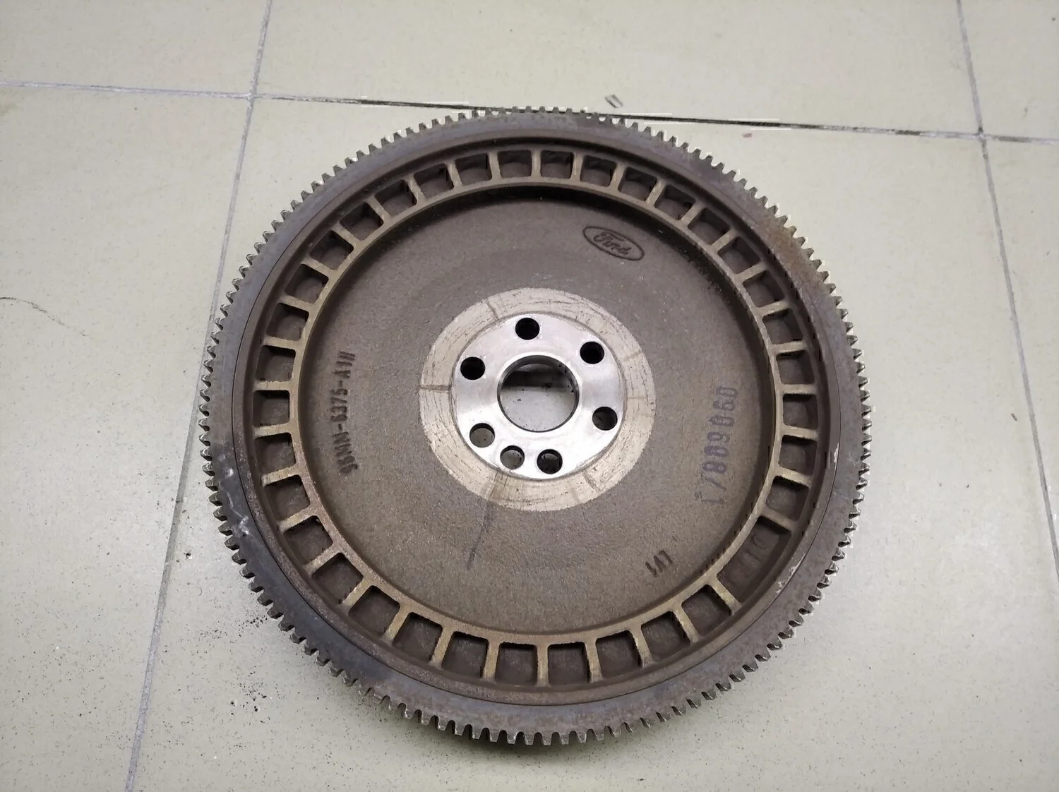 Маховик Fiesta 1995-2000