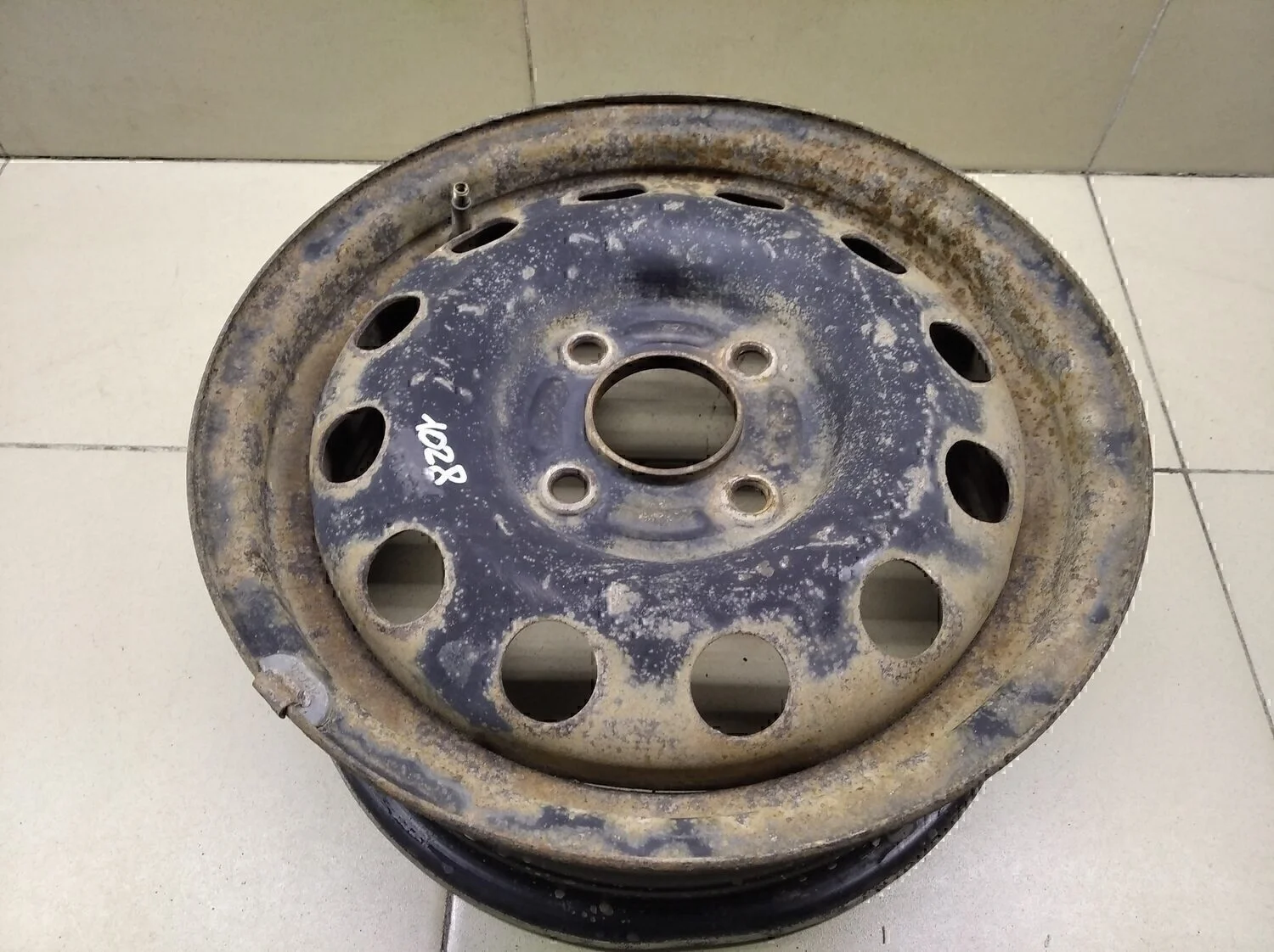 Диск колесный железо Fiesta 1995-2000