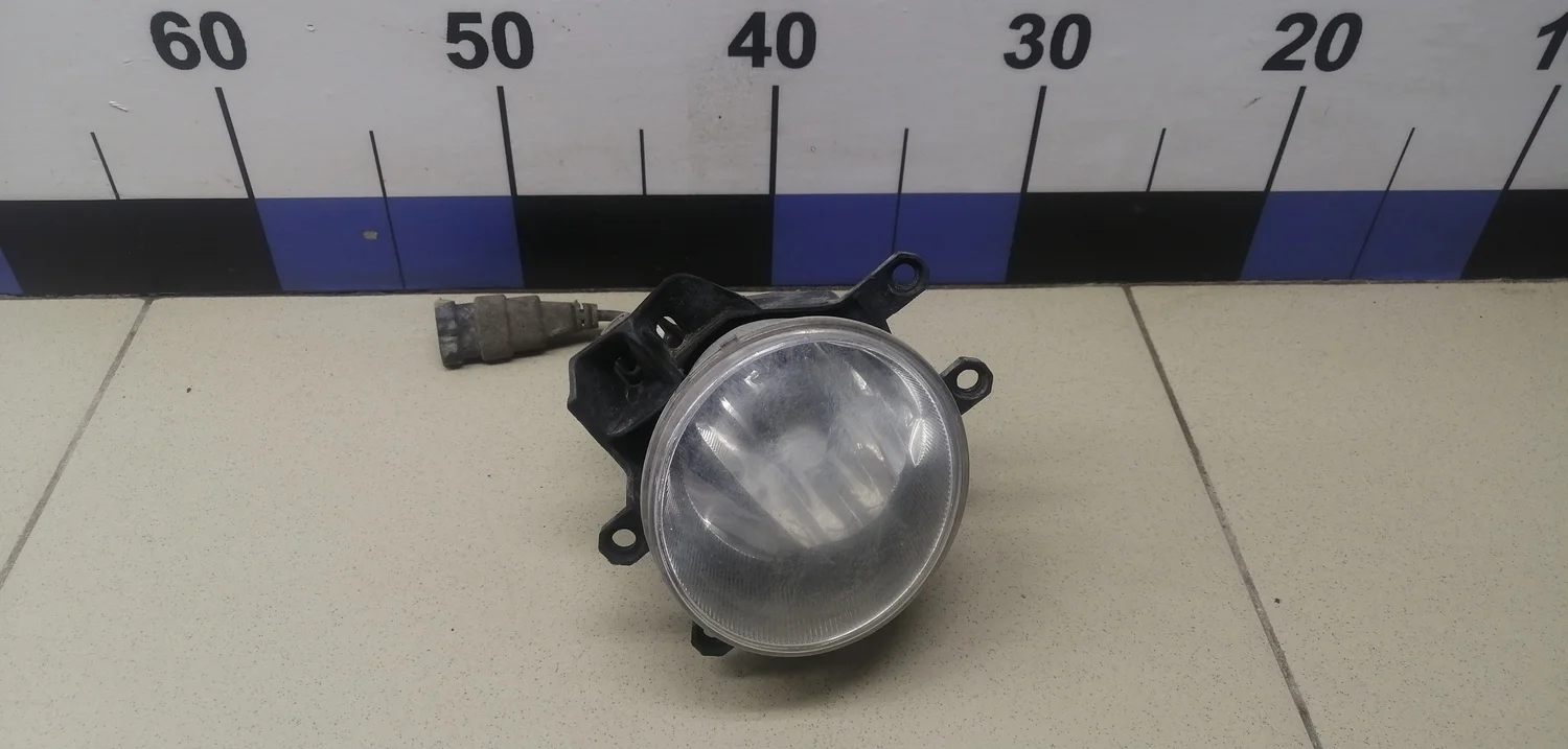 Фара противотуманная правая Corolla E15 2006-2013