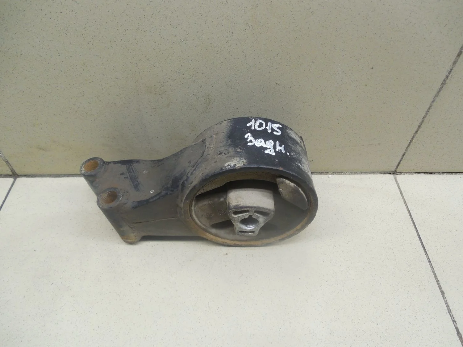 Опора двигателя задняя Cruze 2009-2016