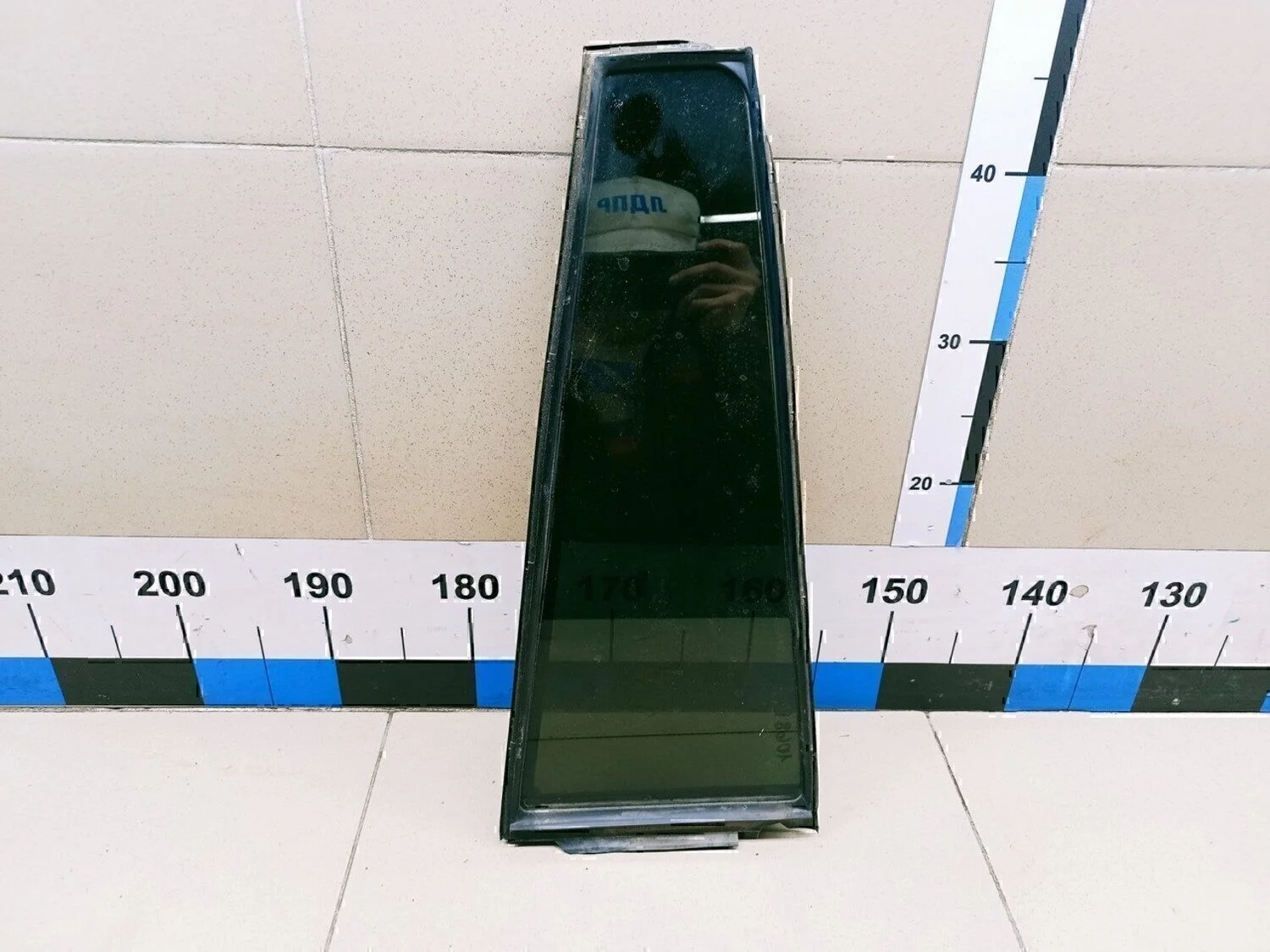 Стекло двери задней правой (форточка) Land Cruiser (150)-Prado 2009>