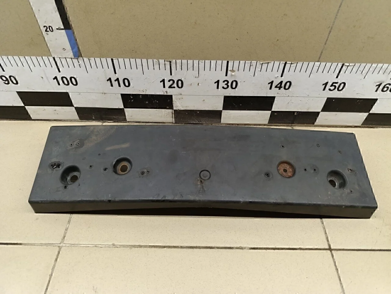 Накладка переднего бампера под номер Lancer (CS/Classic) 2003-2006