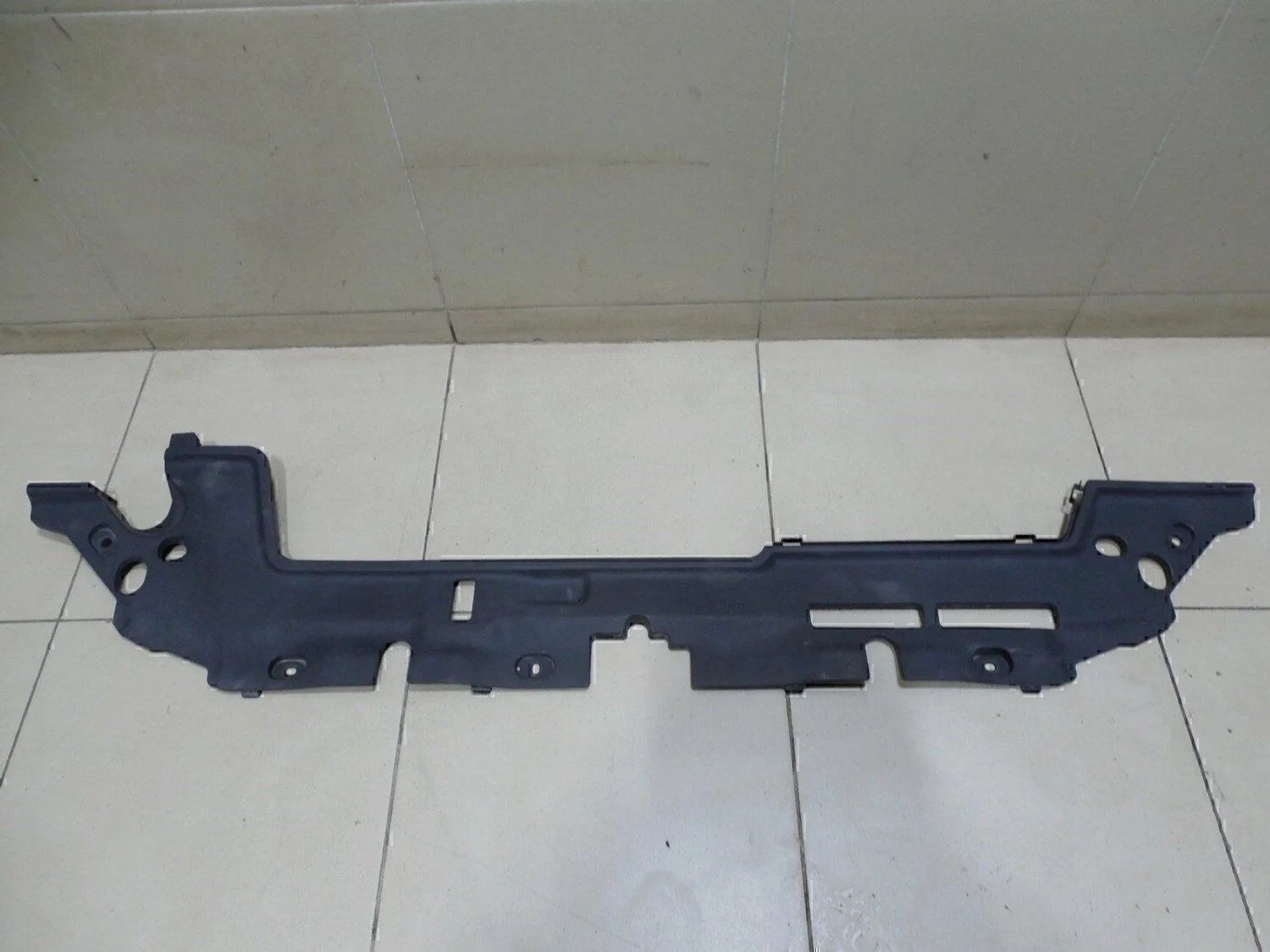 Кожух замка капота Corolla E15 2006-2013