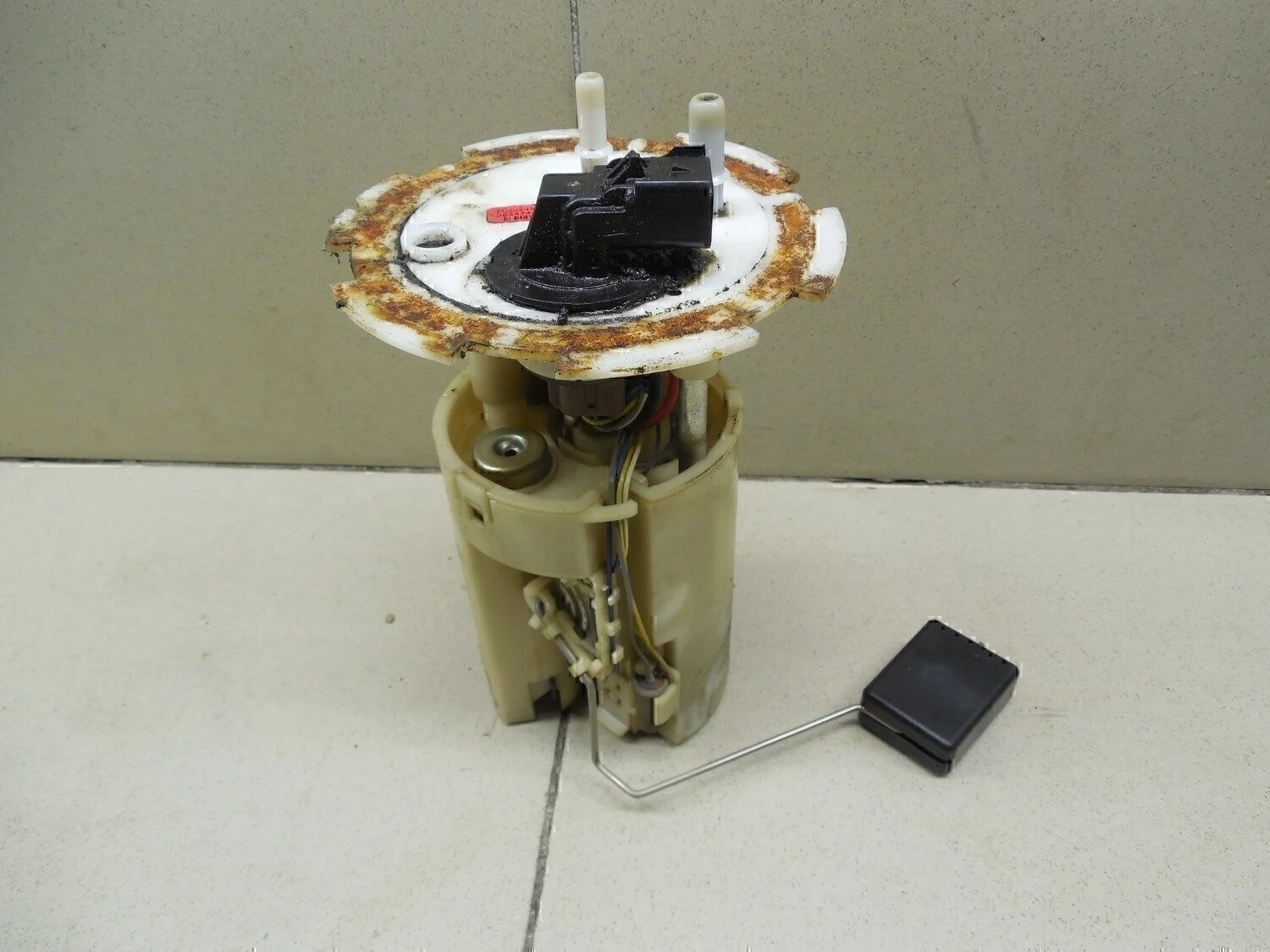 Насос топливный электрический Lacetti 2003-2013