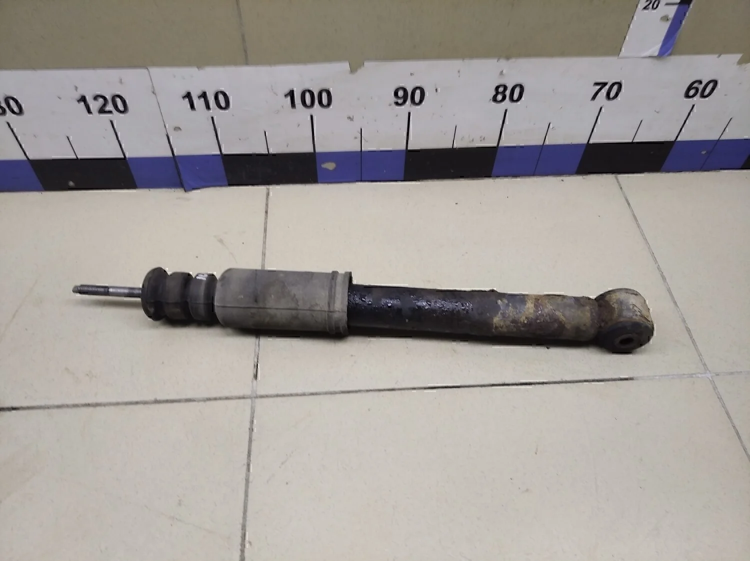 Амортизатор задний Lancer (CS/Classic) 2003-2006