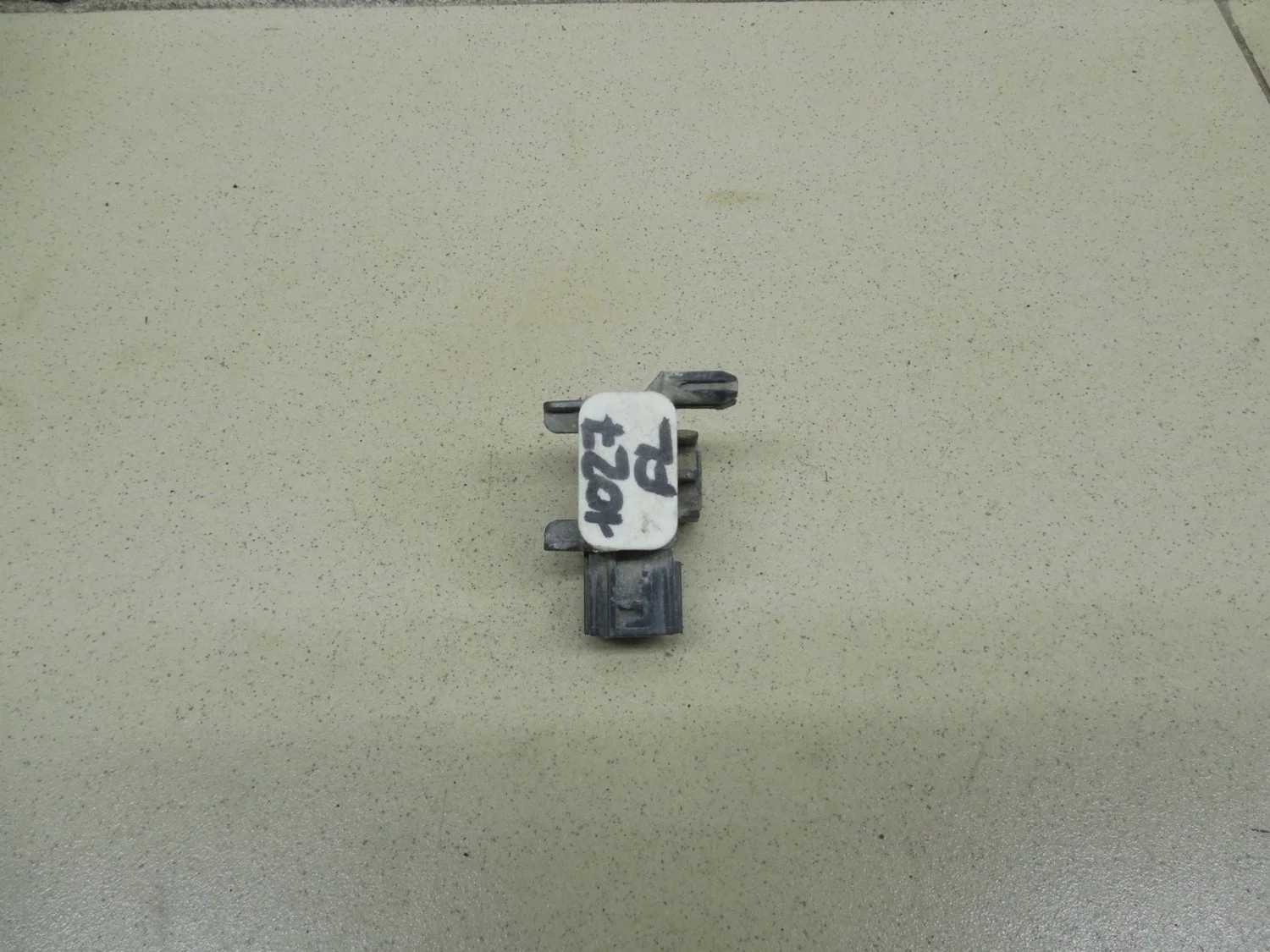 Датчик AIR BAG ASX 2010-2016