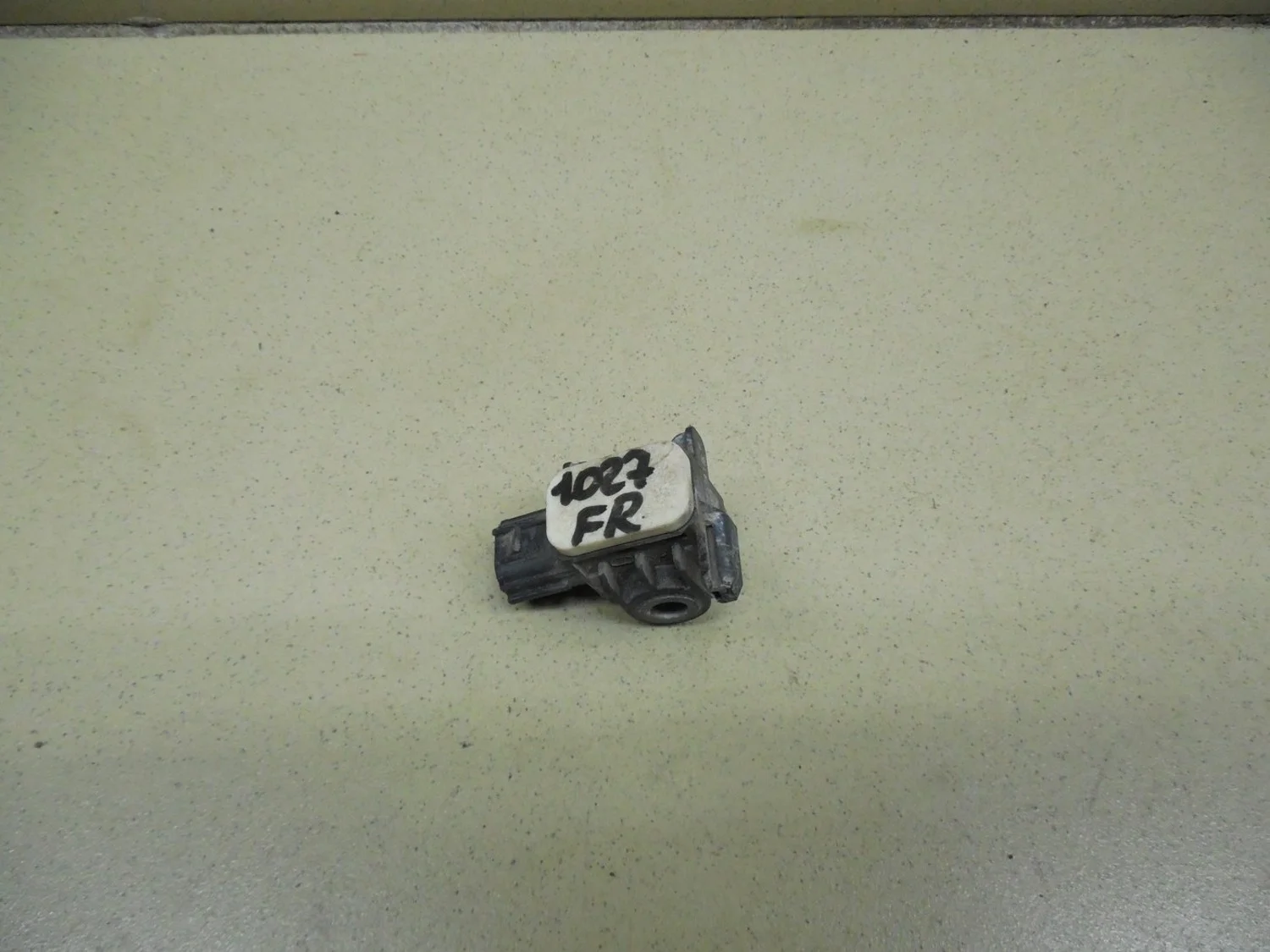 Датчик AIR BAG ASX 2010-2016