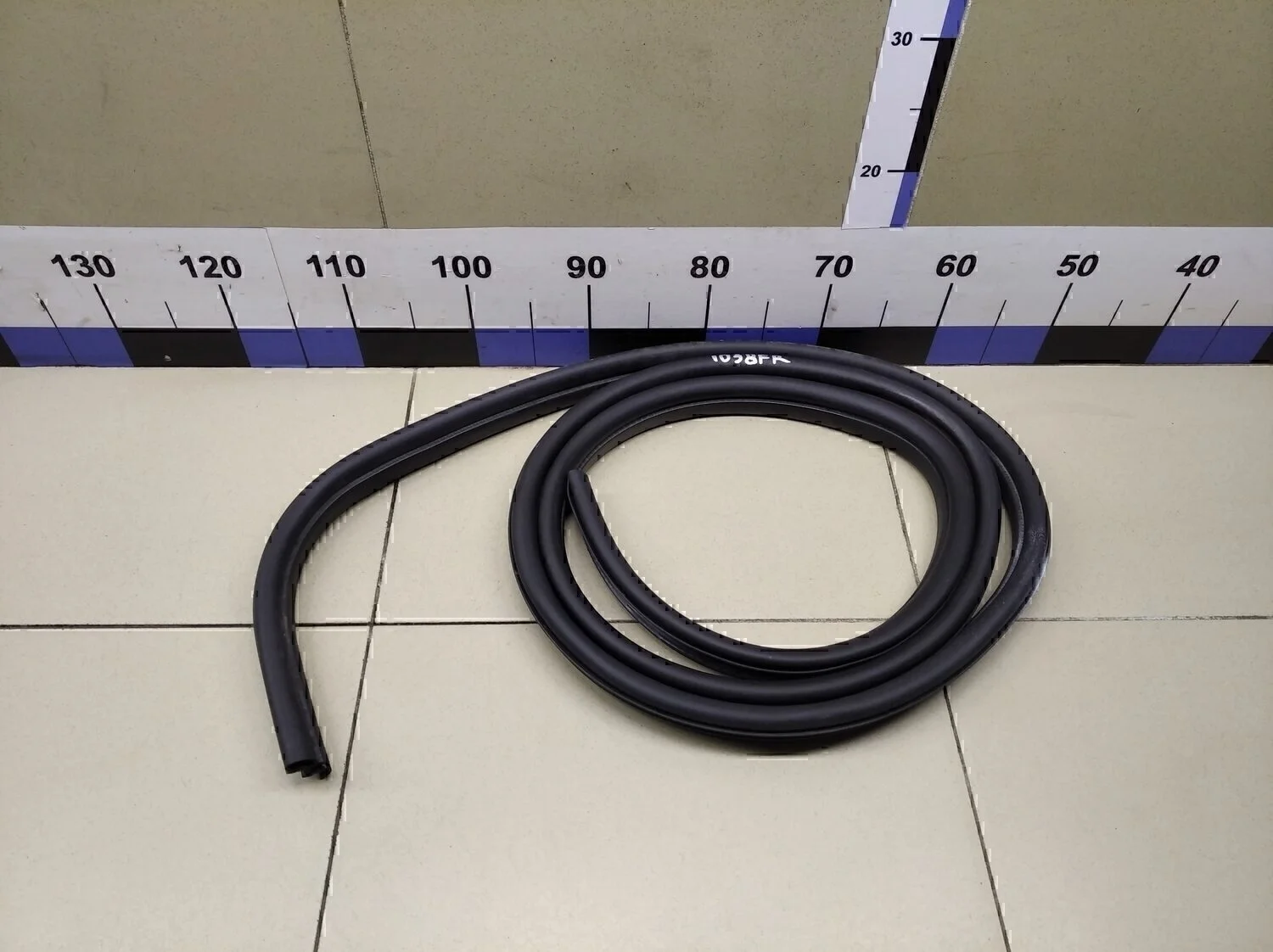 Уплотнитель (внутри) Focus II 2005-2008