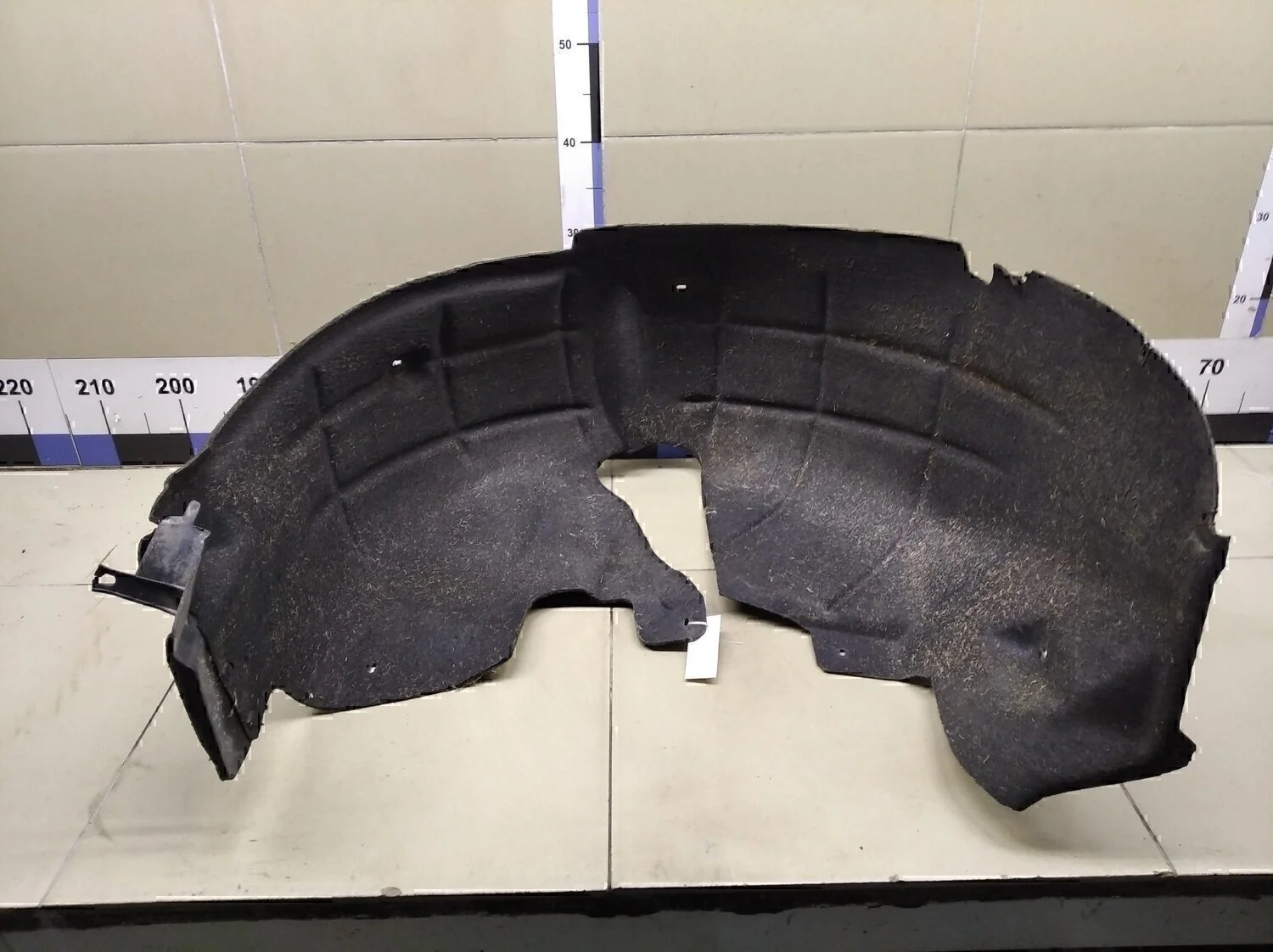 Локер задний левый Yeti 2009>