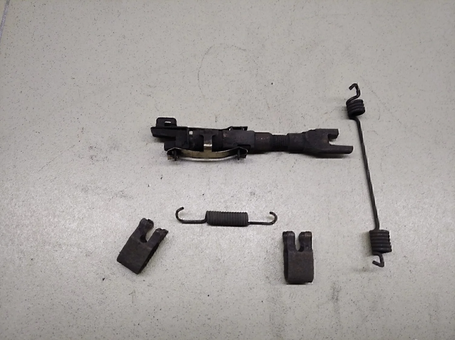 К-кт установочный задних колодок Ducato 244 (+ЕЛАБУГА) 2002>