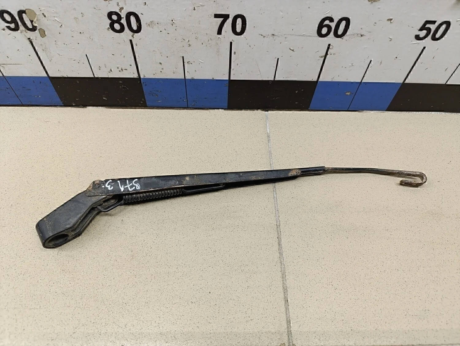 Поводок стеклоочистителя заднего Terracan 2001-2007