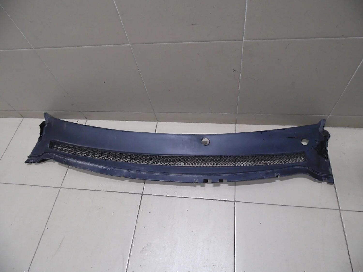 Решетка стеклооч. (планка под лобовое стекло) Focus II 2005-2008