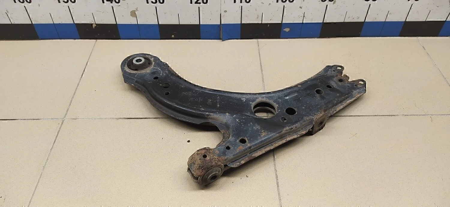 Рычаг передний левый A3 (8L1) 1996-2003