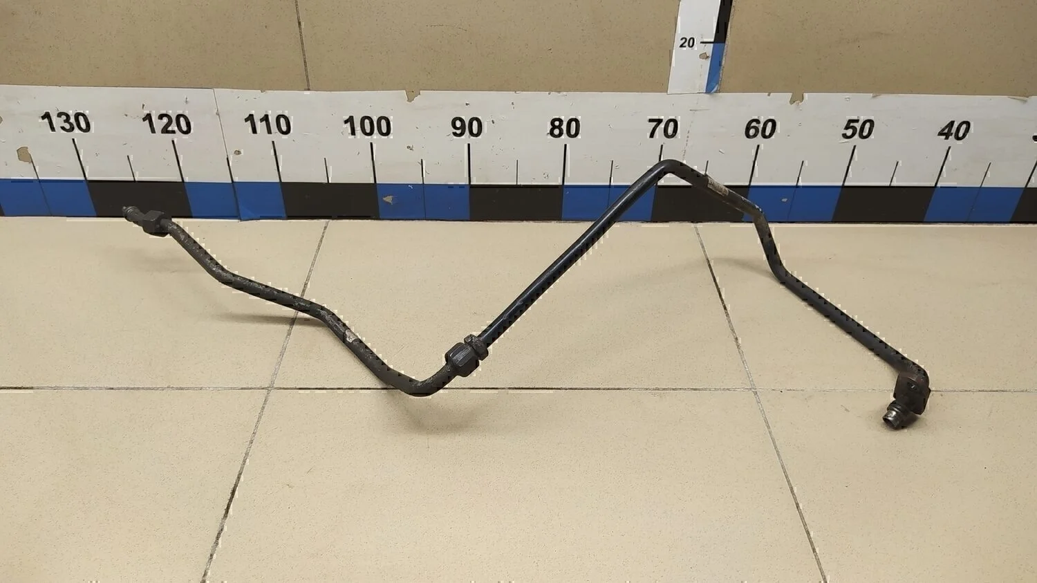 Трубка системы охлаждения АКПП 100 [C4] 1991-1994