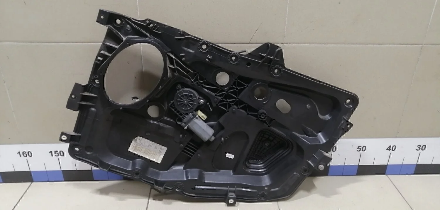 Стеклоподъемник электр. передний правый Fusion 2002-2012