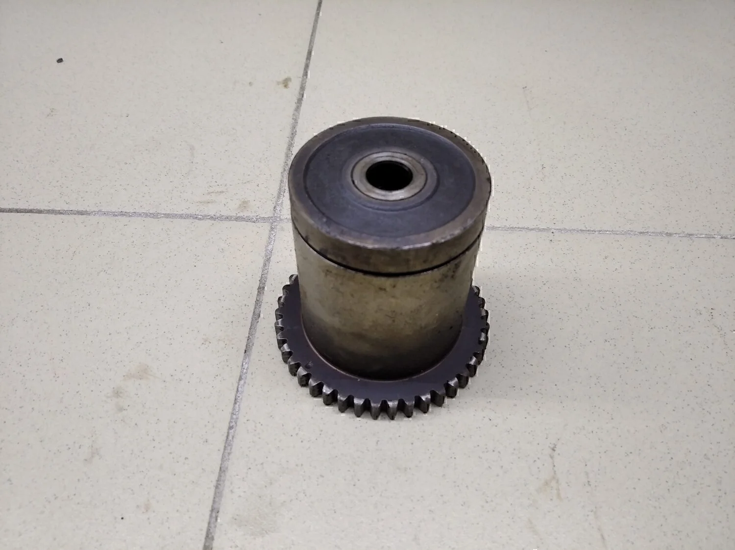 Шестерня (шкив) распредвала Almera N16 2000-2006