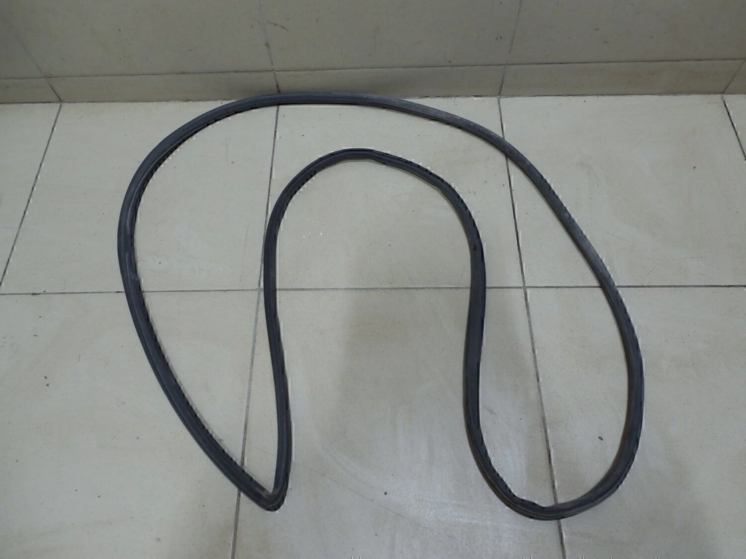 Уплотнитель (внутри) Fusion 2002-2012