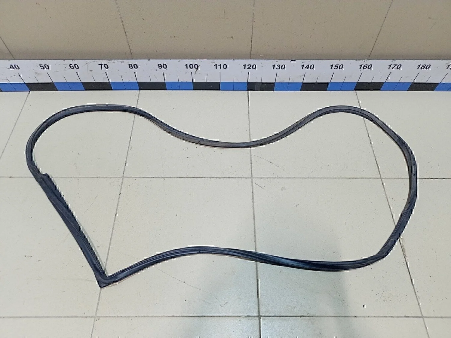 Уплотнитель двери Lacetti 2003-2013