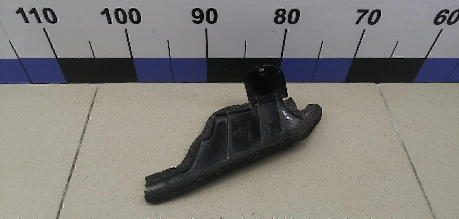 Водосток Avensis II 2003-2008