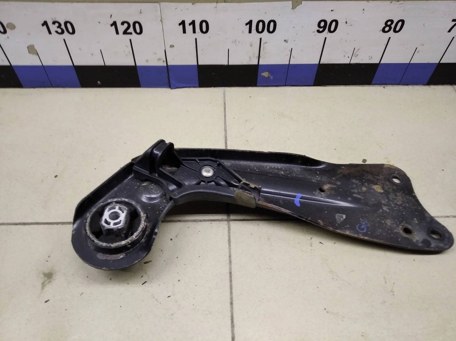 Рычаг задний продольный левый Yeti 2009>