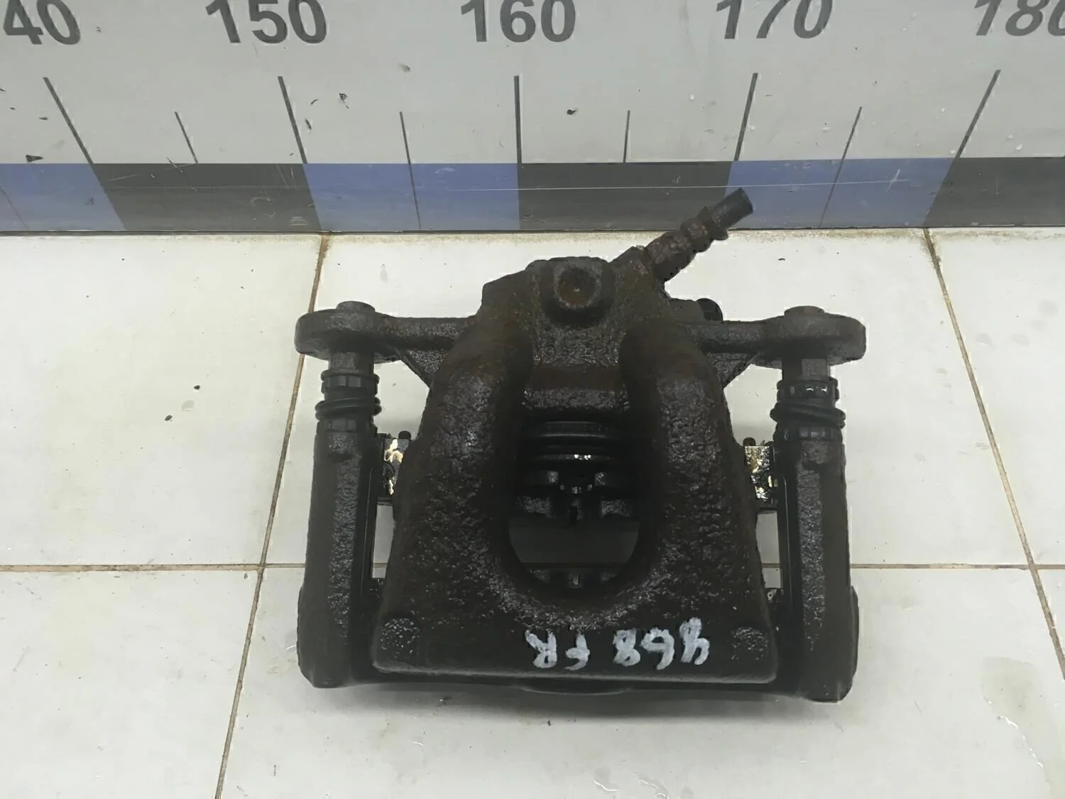 Суппорт передний правый 1-серия E87/E81 2004>