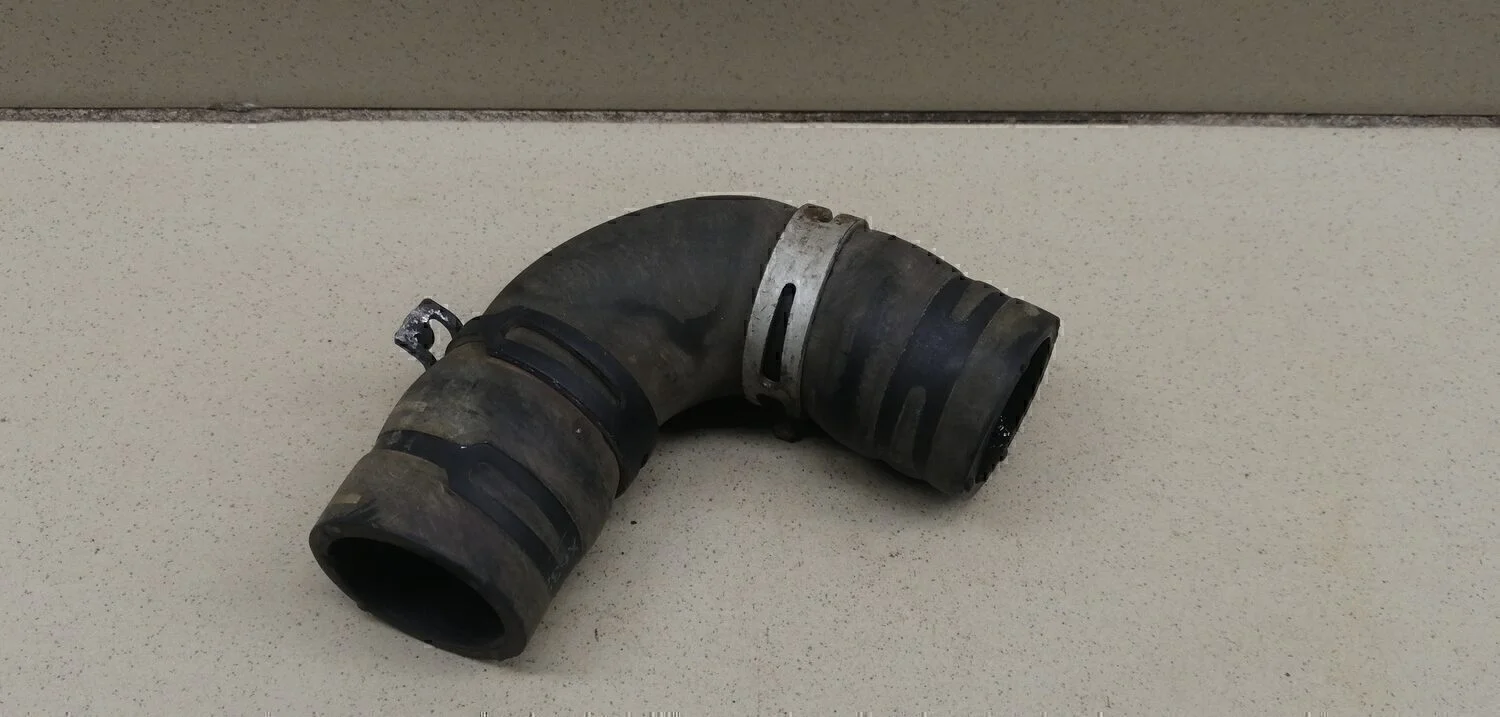 Патрубок Focus II 2005-2008