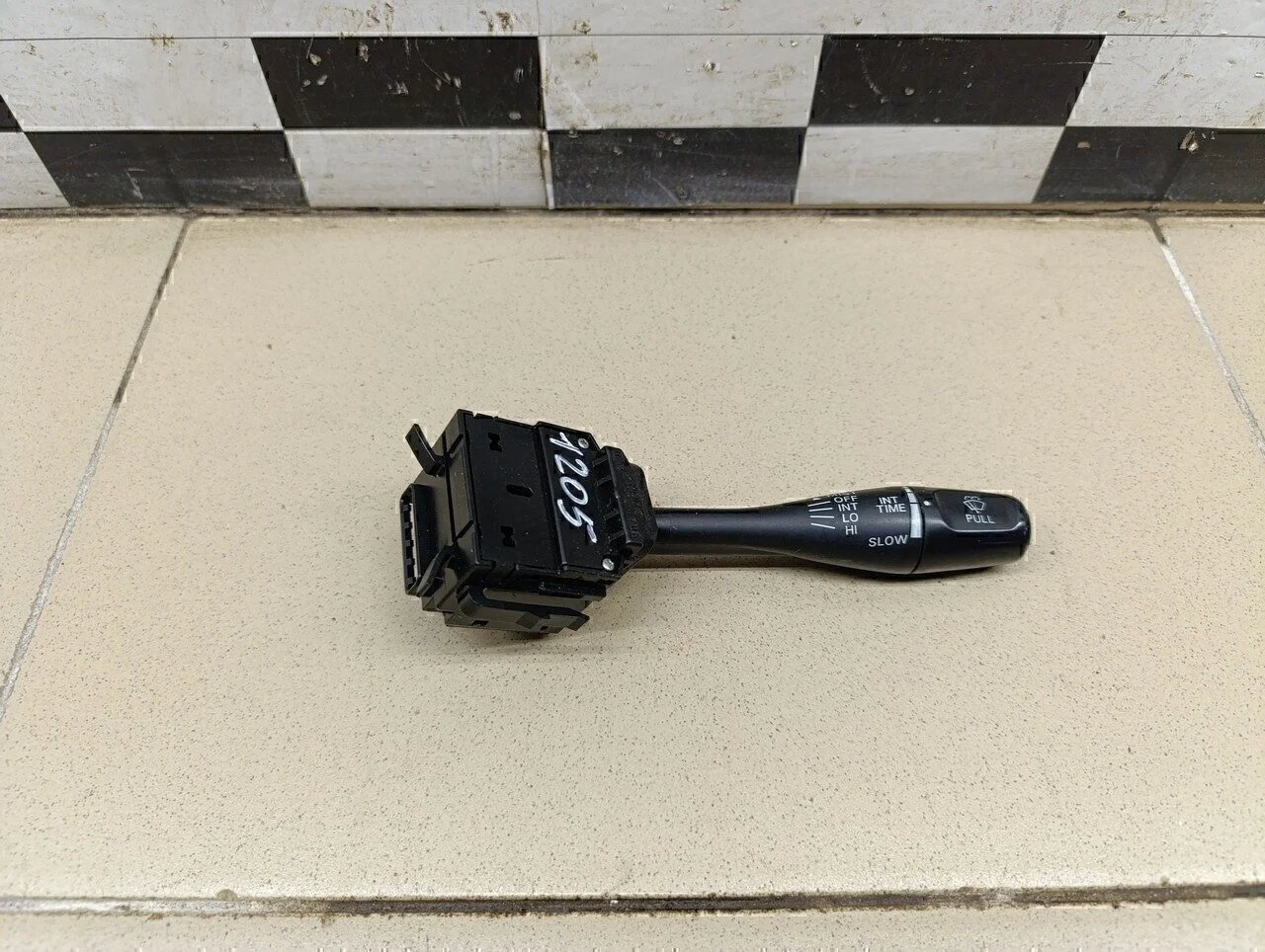 Переключатель стеклоочистителей Lancer (CS/Classic) 2003-2006