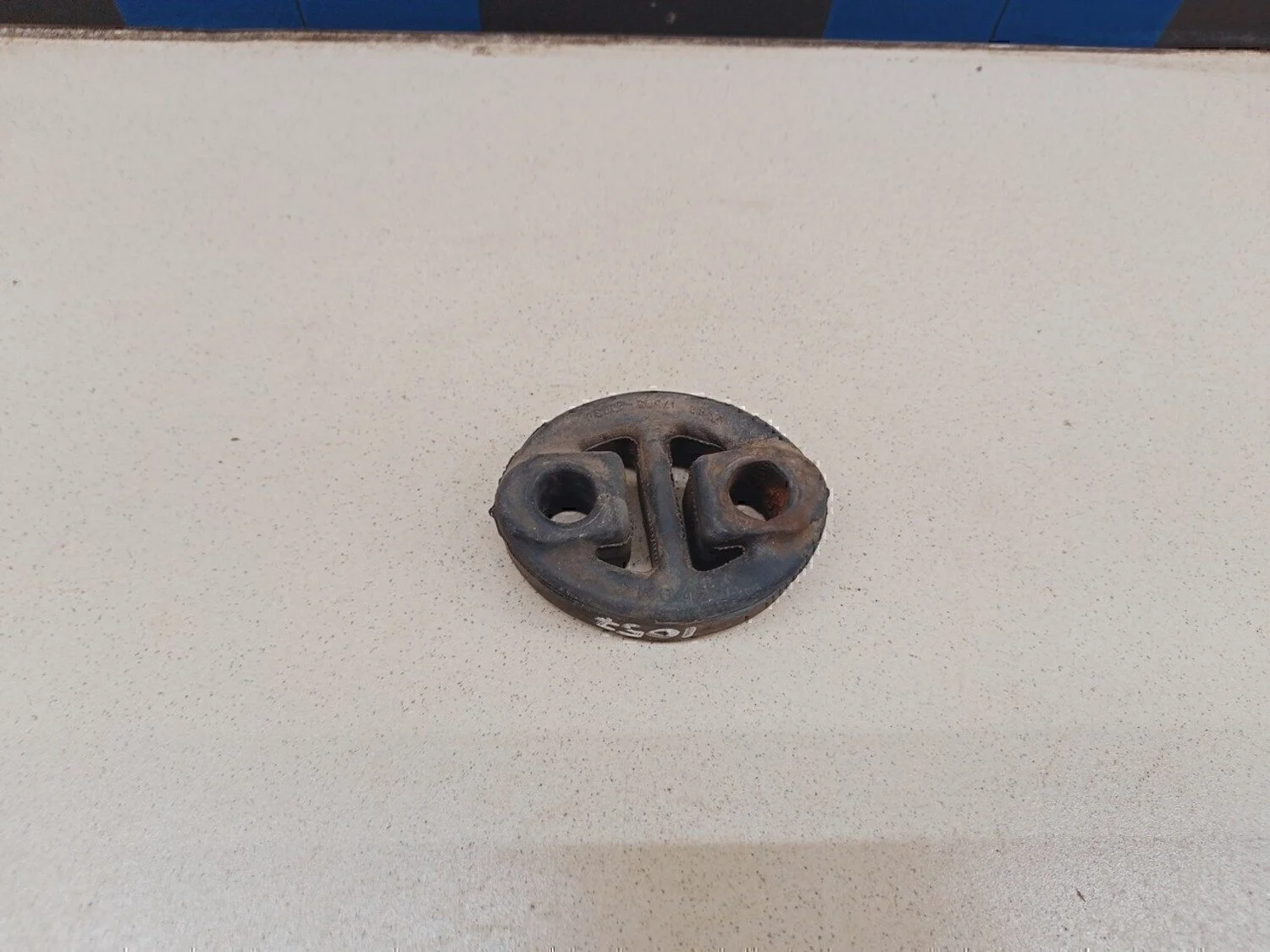 Резинка подвеса глушителя Camry XV40 2006-2011