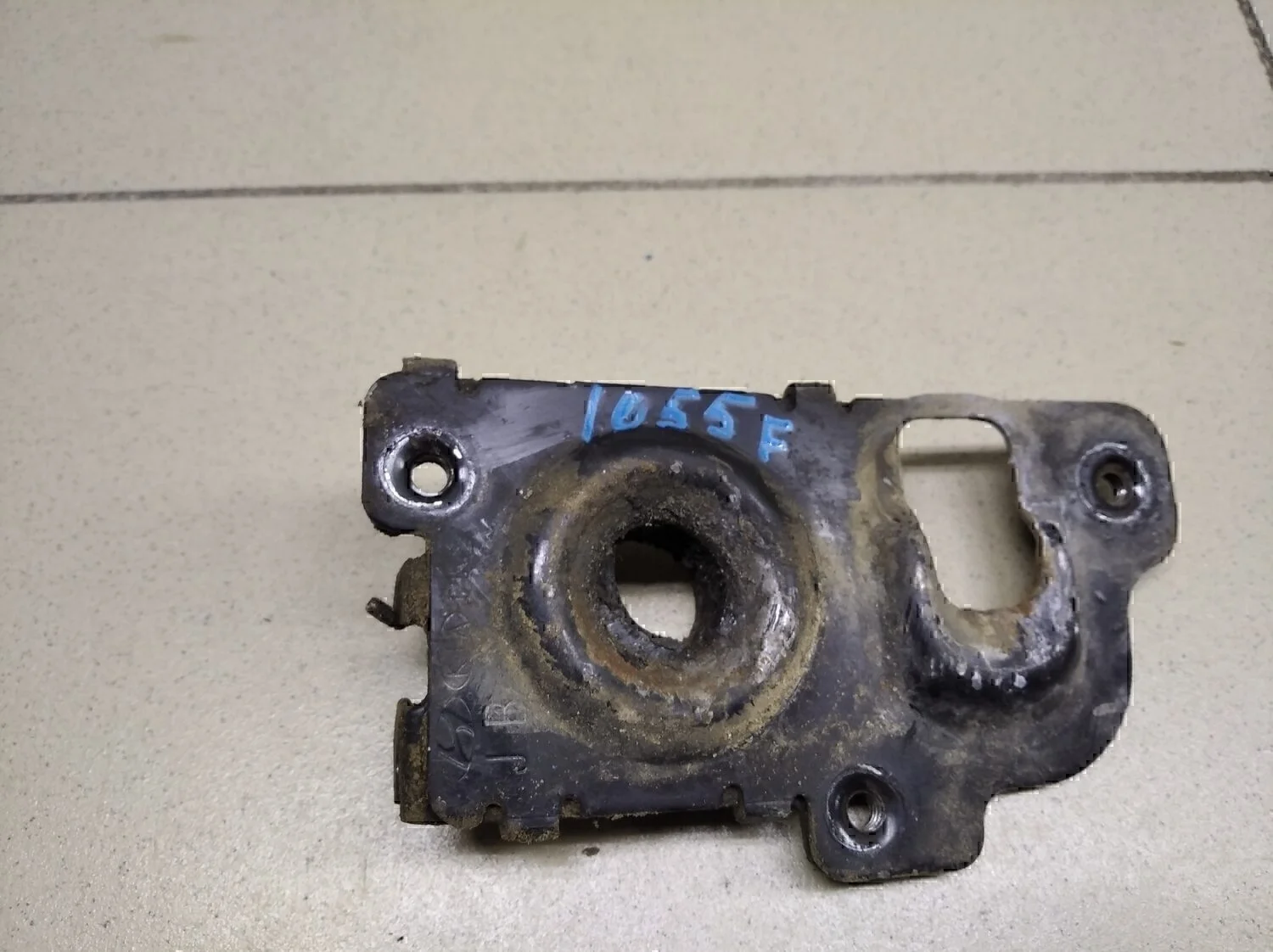 Замок капота RIO 2005-2011