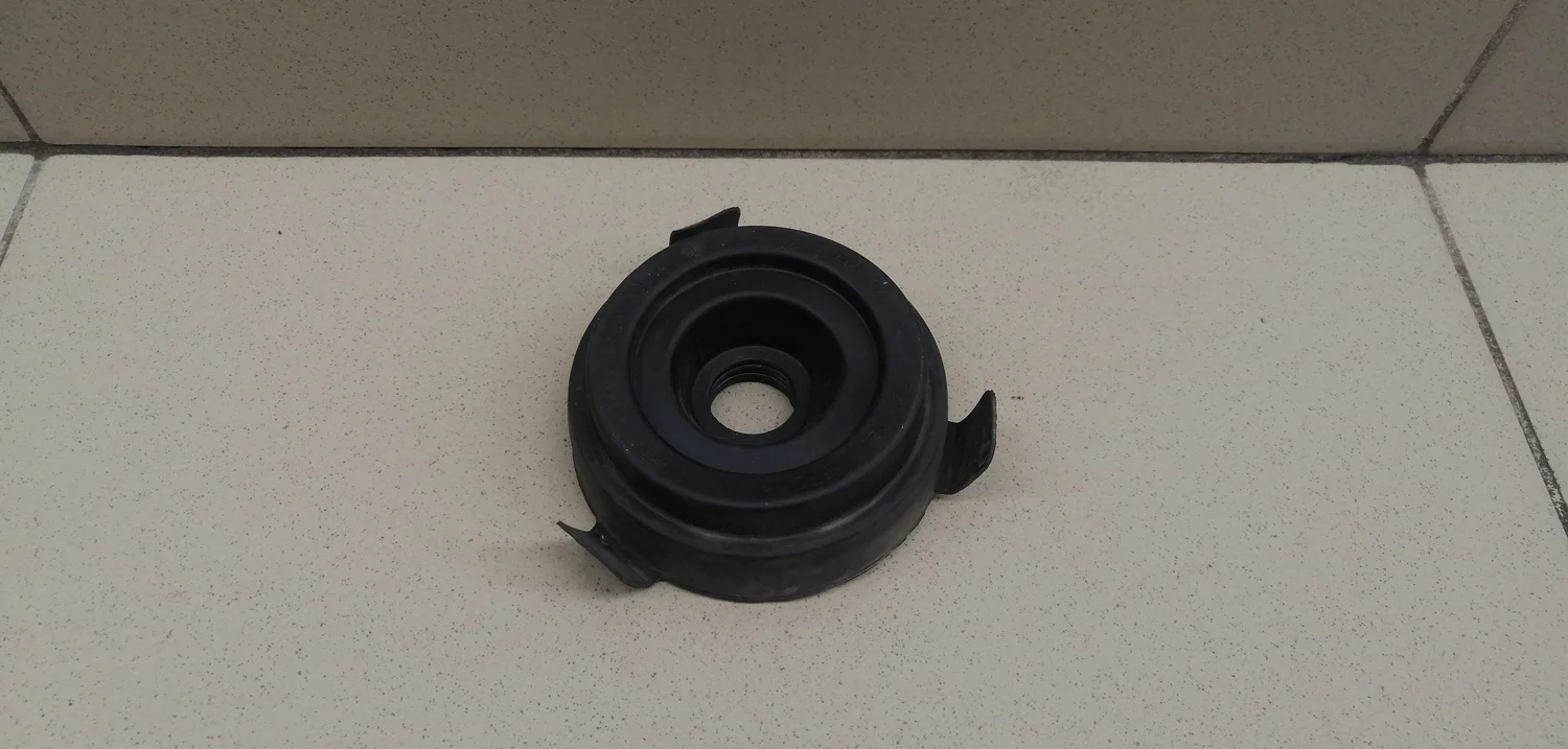 Крышка фары Lada Granta 2011>