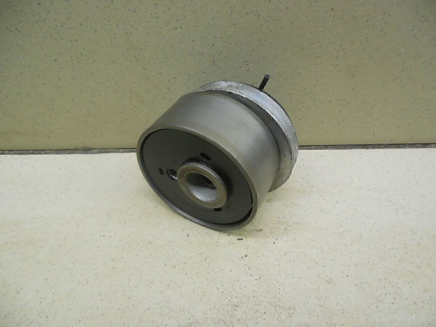 Ролик-натяжитель ремня ГРМ Aveo (T250) 2005-2011