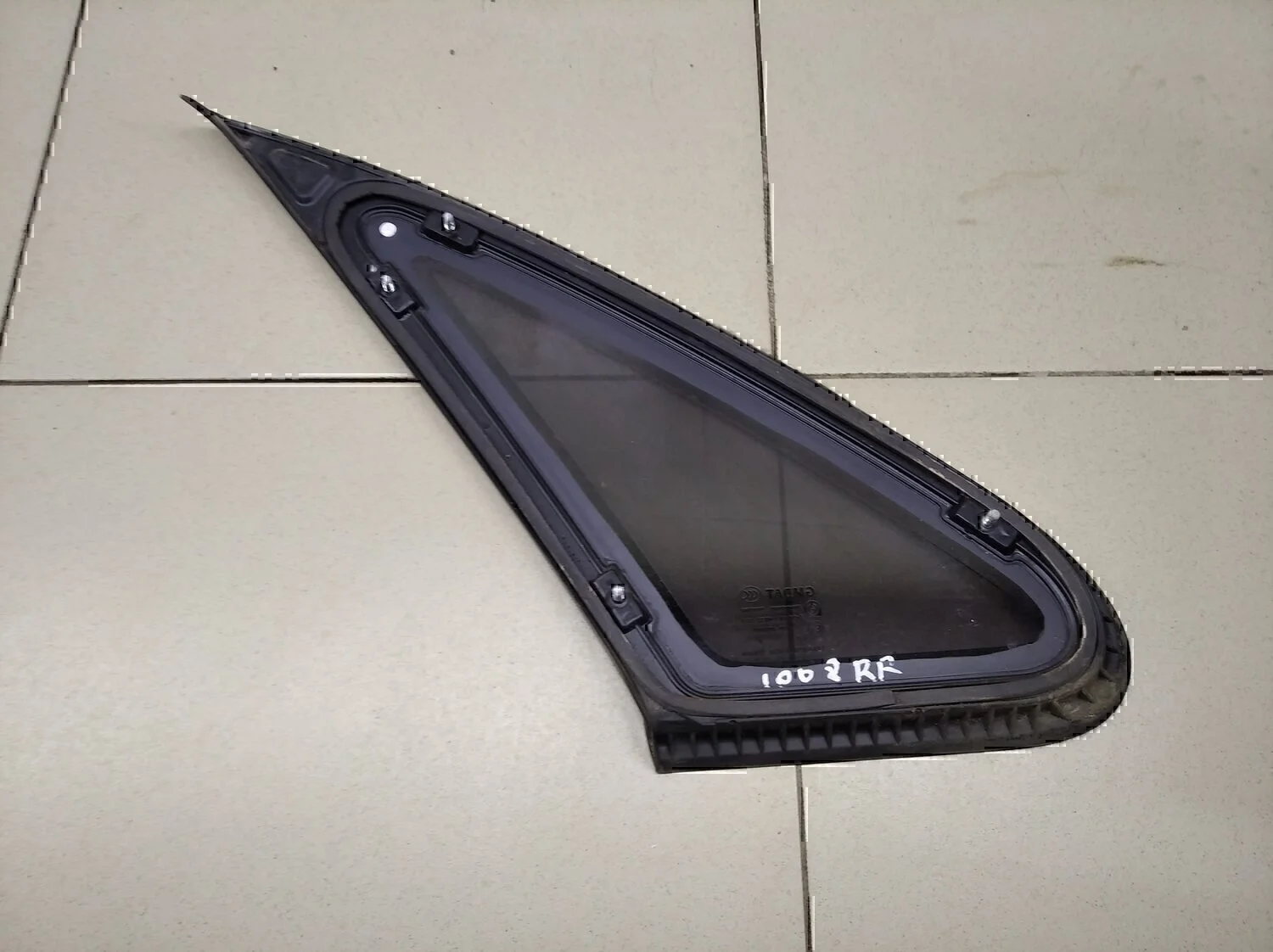 Стекло кузовное глухое правое Lacetti 2003-2013