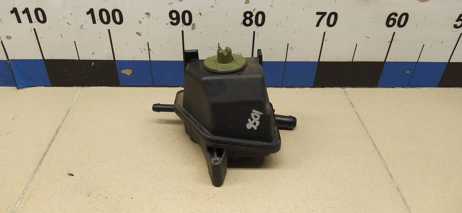 Бачок гидроусилителя A3 (8L1) 1996-2003