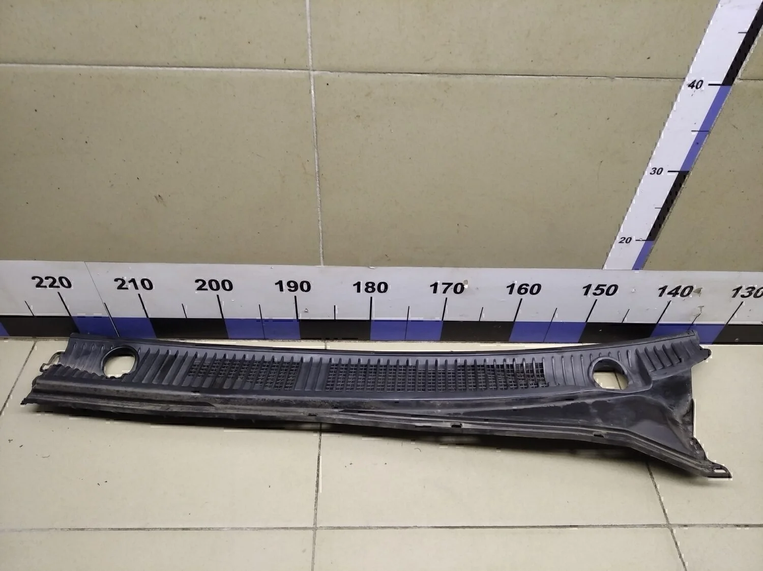 Решетка стеклооч. (планка под лобовое стекло) Land Cruiser (100) 1998-2007