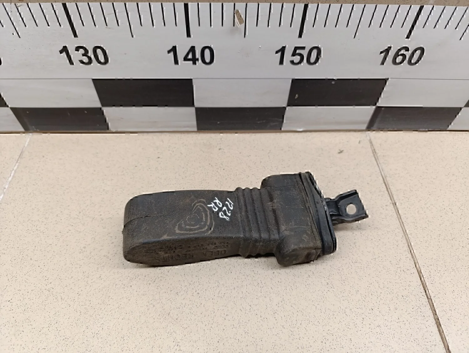 Ограничитель двери A4 [B8] 2007-2015