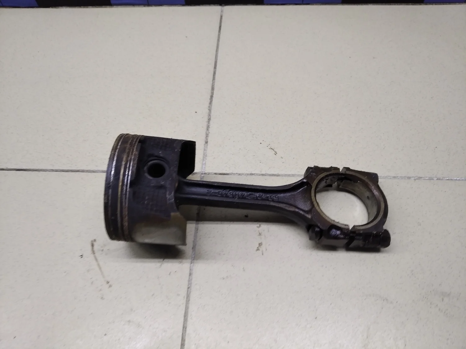 Поршень с шатуном Almera N16 2000-2006