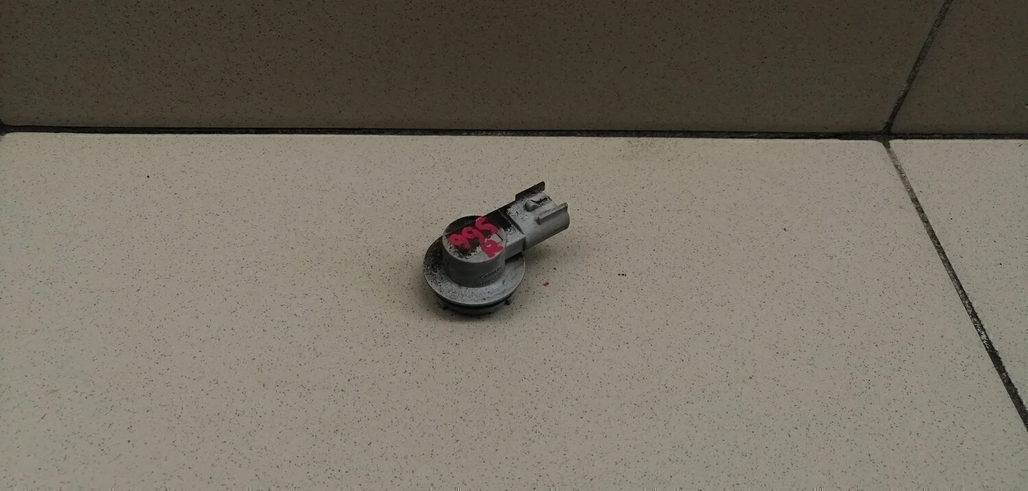 Патрон лампы Lada Granta 2011>