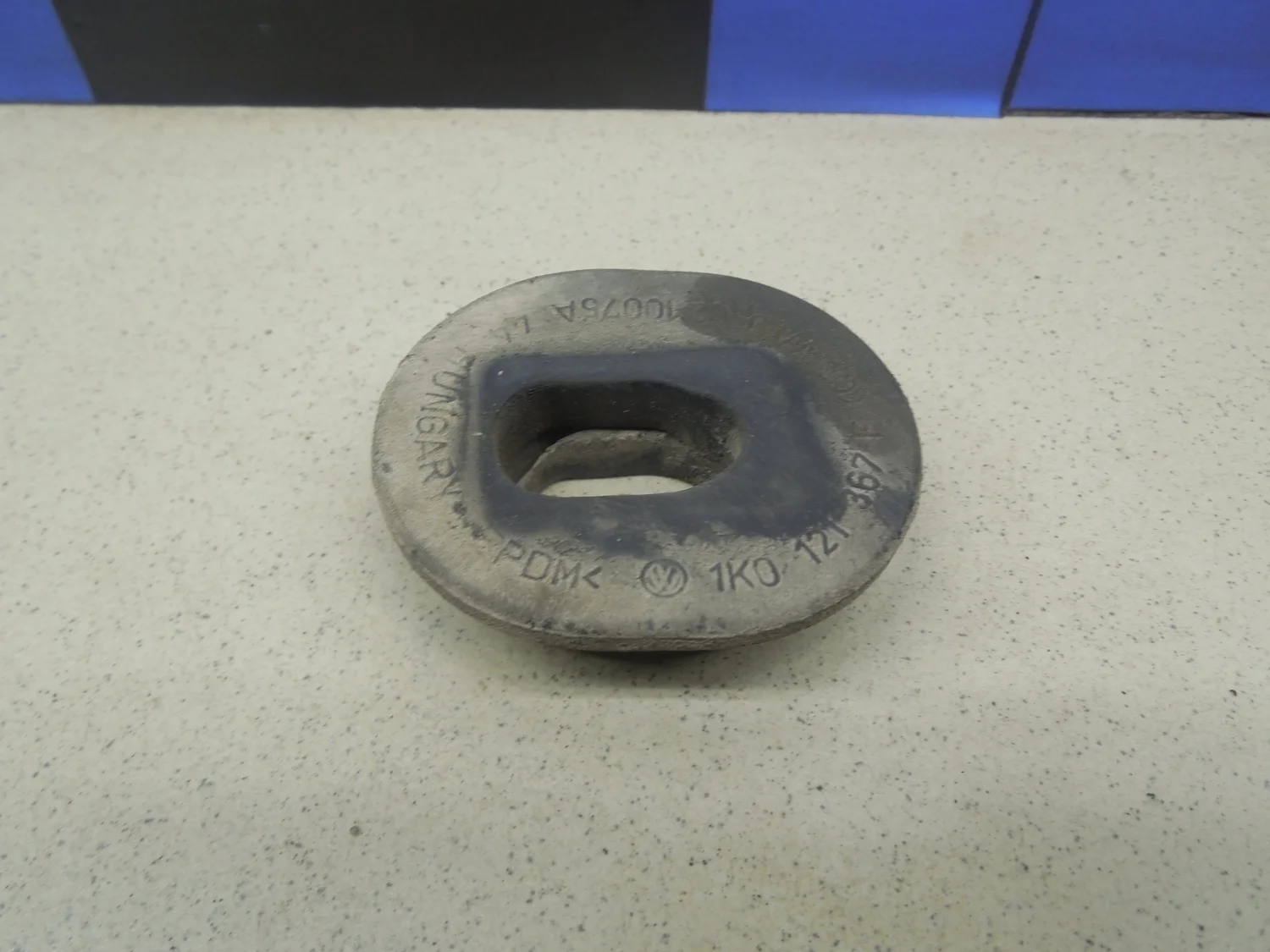 Подушка радиатора Fabia 2007-2015