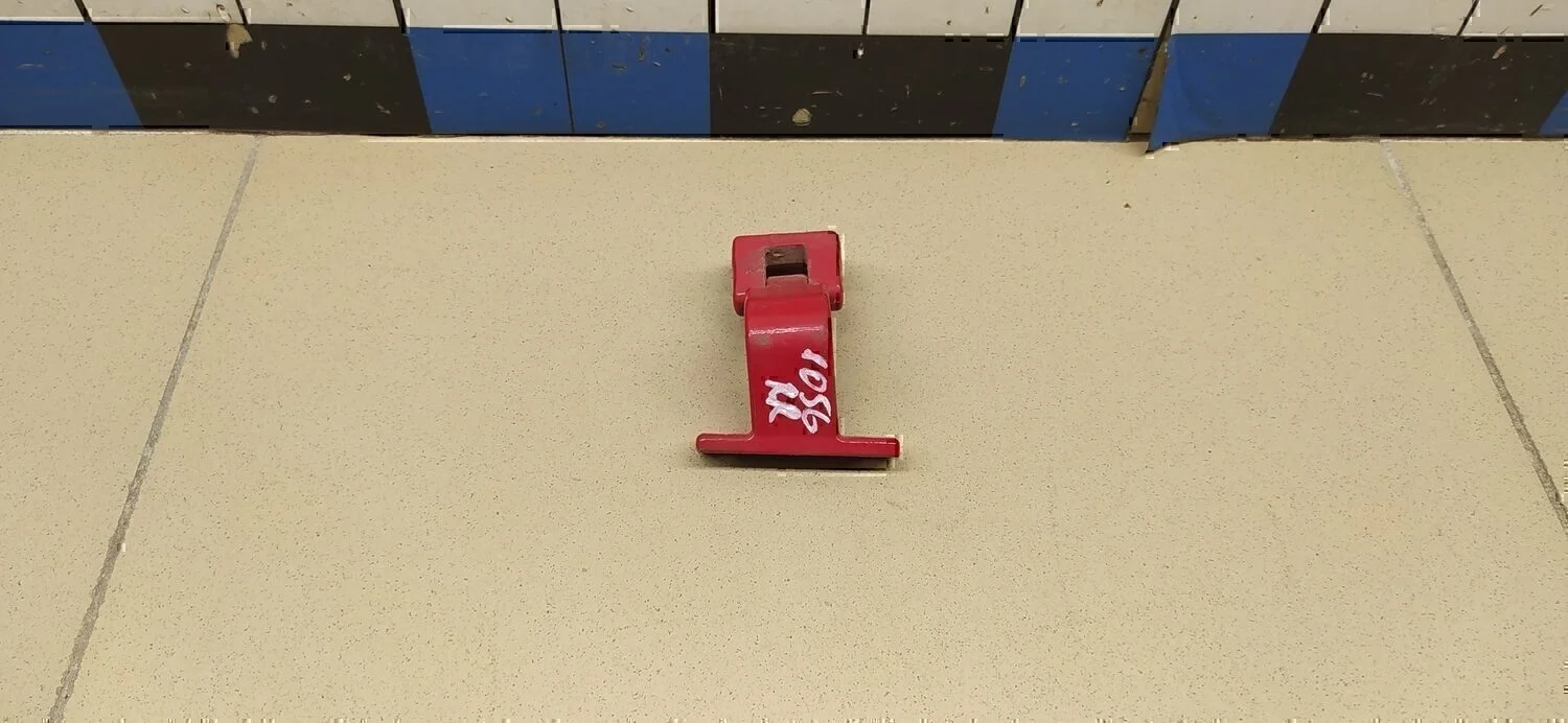 Петля двери багажника Octavia (A4 1U-) 2000-2011