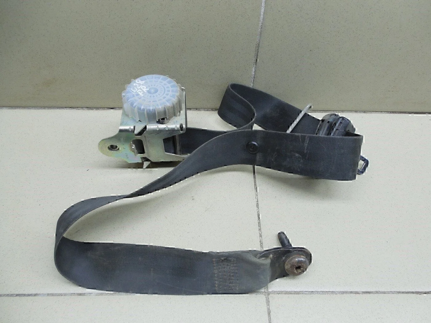 Ремень безопасности Fusion 2002-2012