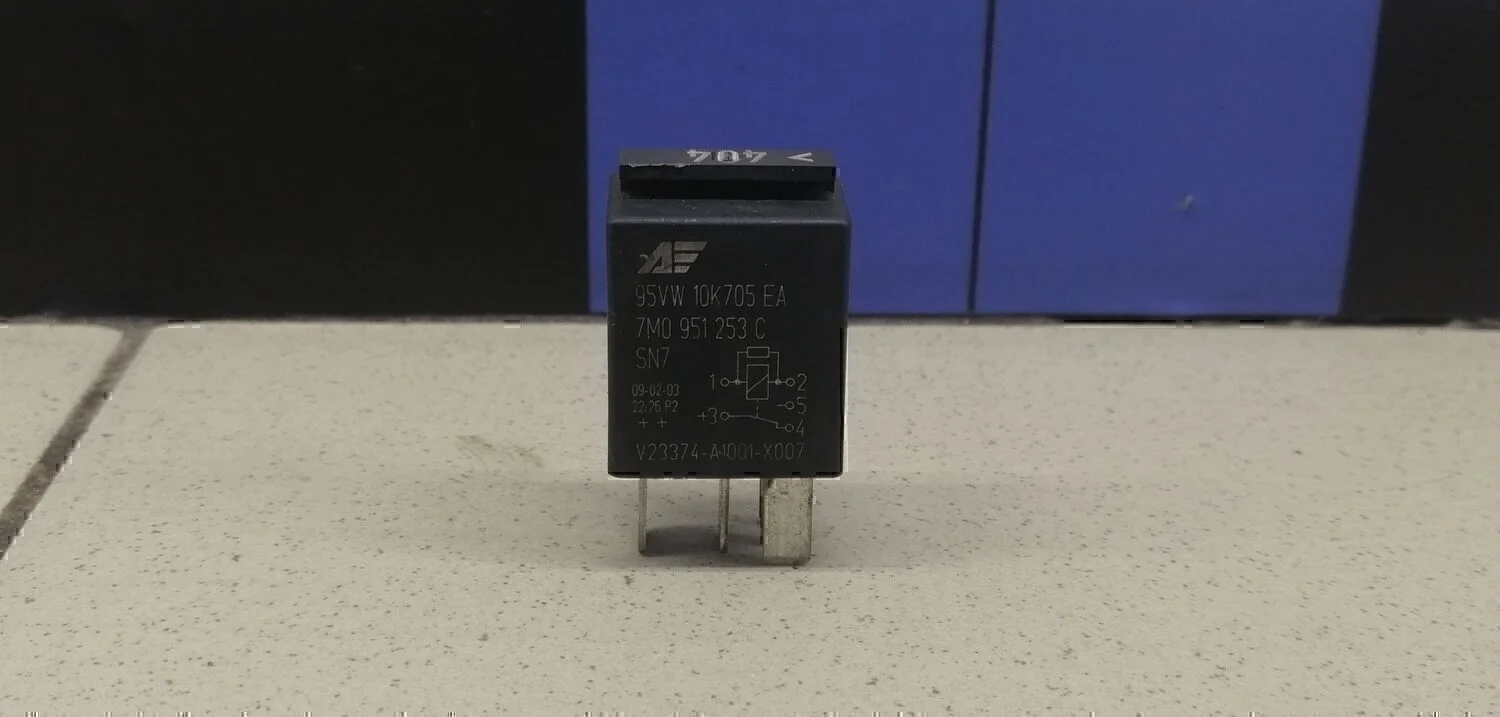 Реле Fabia 1999-2006