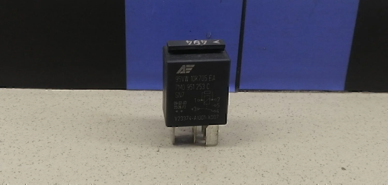 Реле Fabia 1999-2006