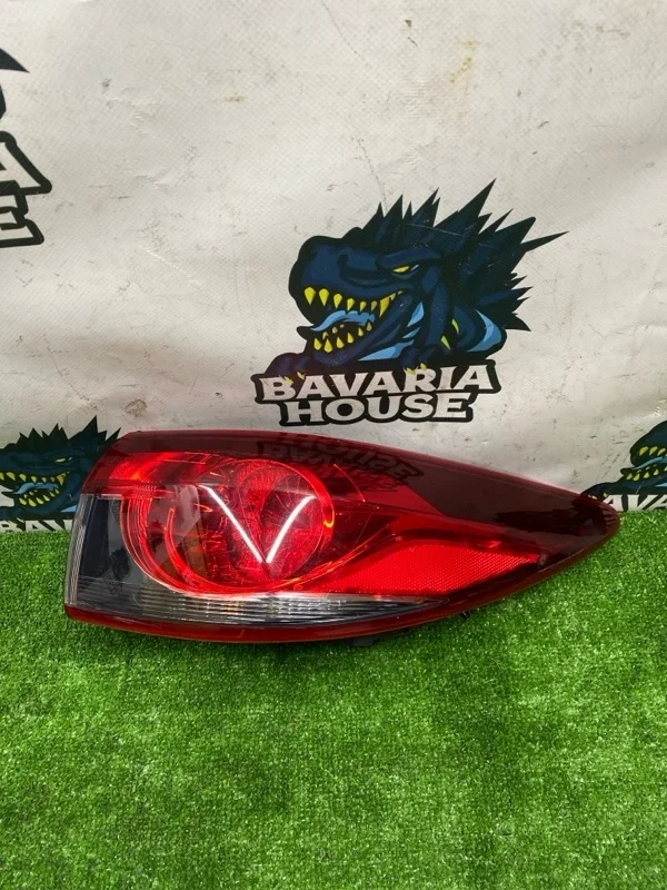 Фонарь задний правый Mazda 6 2014 GHK151150 GJ SH-VPTS