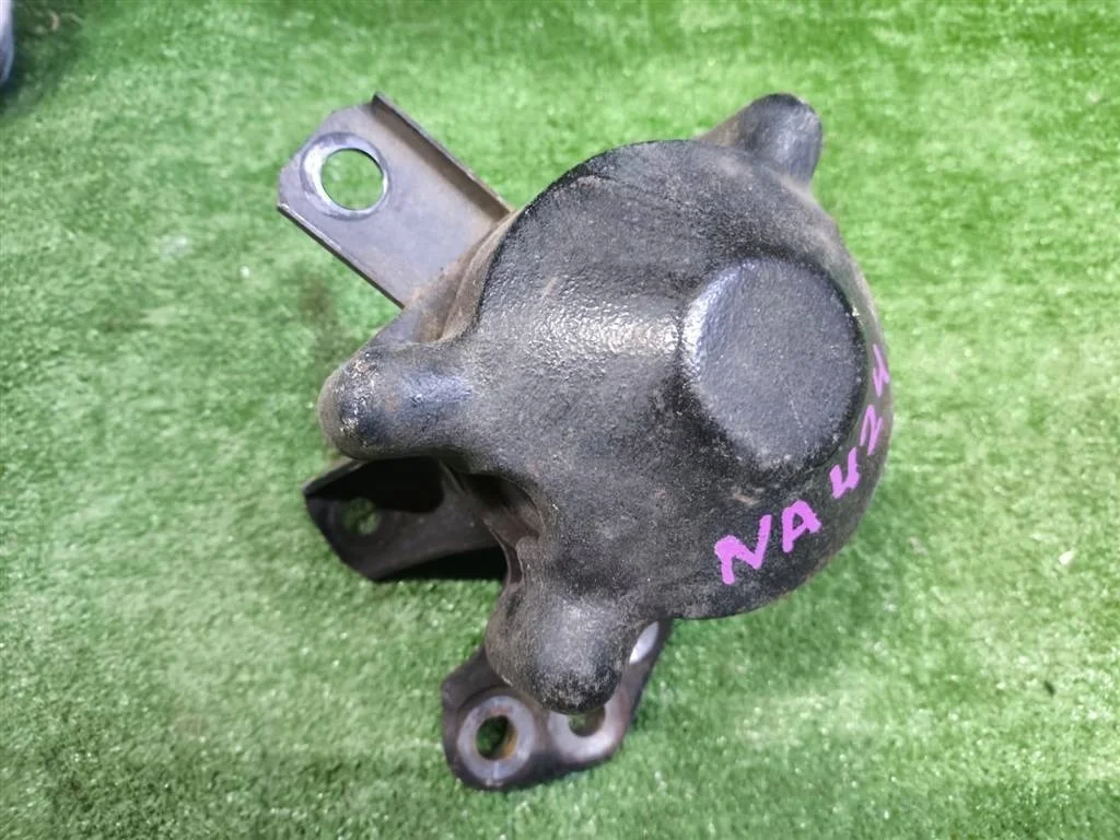 Б.у. опора двигателя MITSUBISHI GRANDIS NA4W MITSUBISHI GRANDIS NA4W