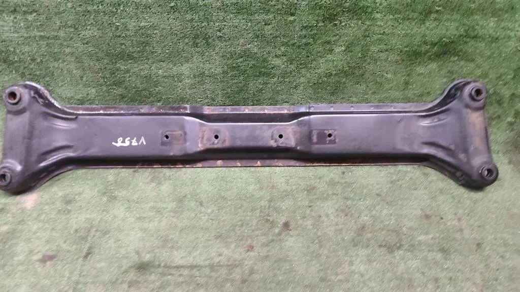 Б.у. балка под кпп MITSUBISHI PAJERO V75W MITSUBISHI PAJERO V75W