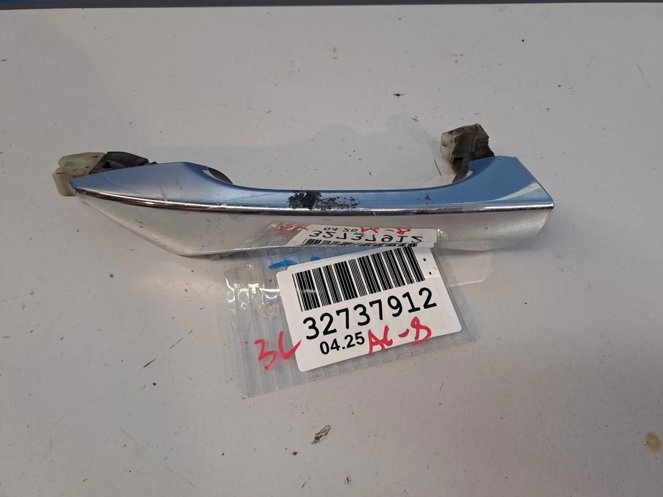 Ручка двери нaружная левая для Honda Accord 8 2008-2015